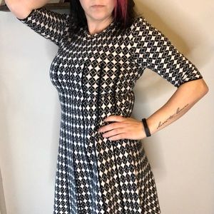 Elodie from Anthropologie Black & White Geometric Sweater Dress sz M